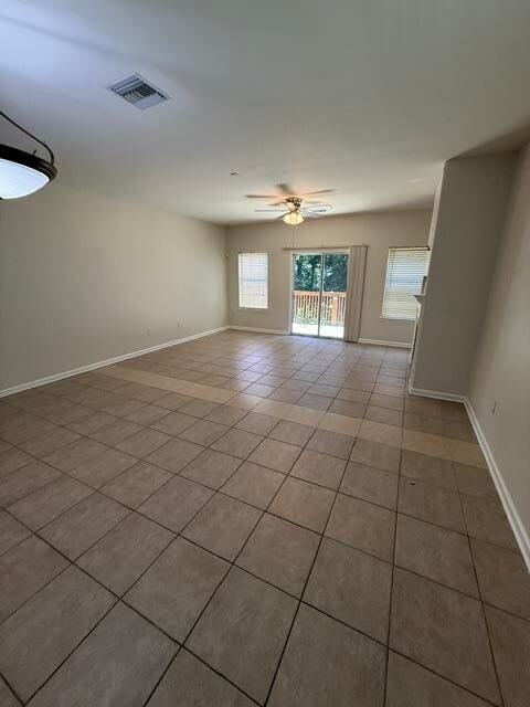 Foto del edificio - 1325 Stone Rd