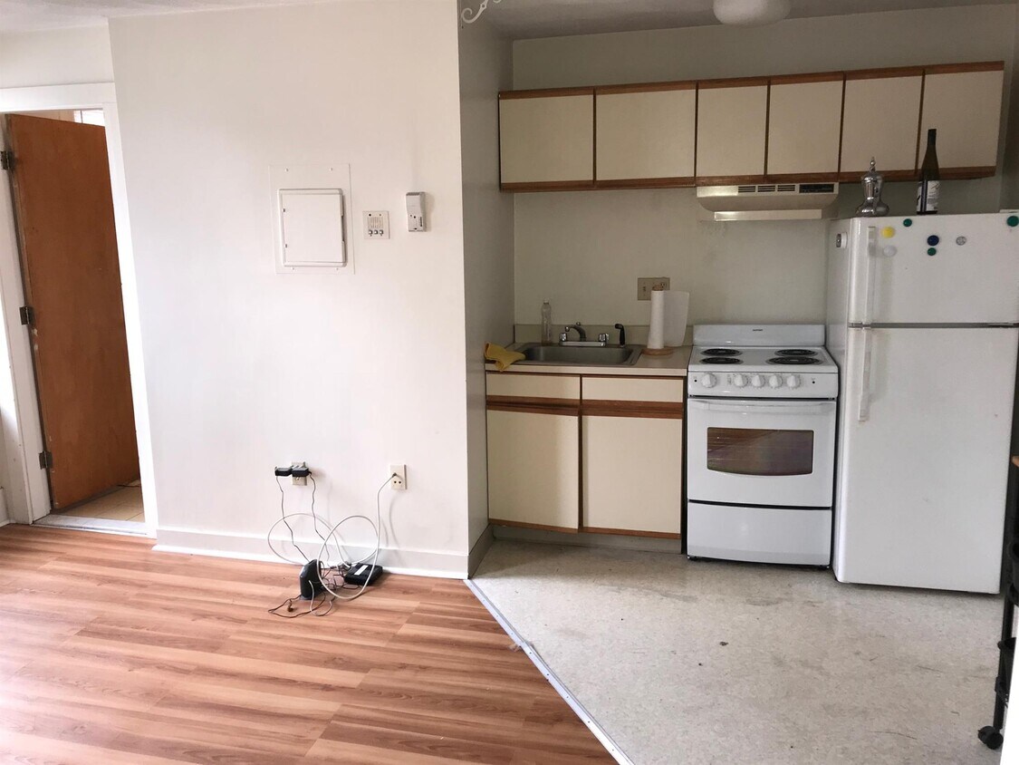 14 Garrison Ave Unit 12, Somerville, MA 02144 Apartments in