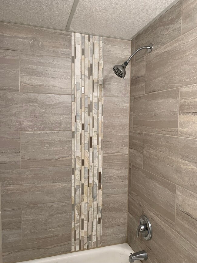 Foto del edificio - 617 7th Ave