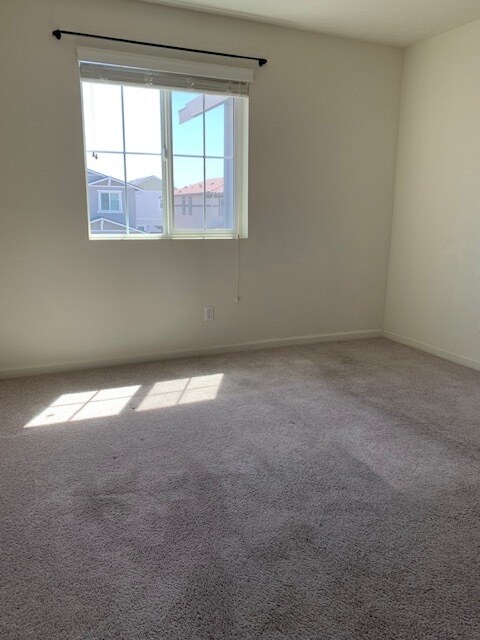 Foto del edificio - 4569 Golden Alder St