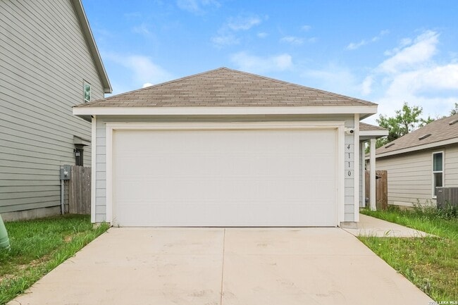 Photo - 4110 Cross Current House