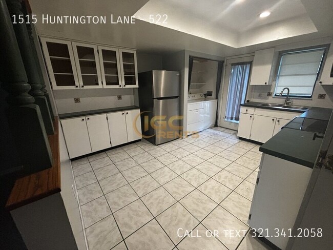 Foto del edificio - 1515 Huntington Ln