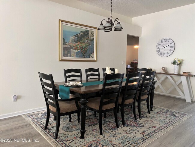 Foto del edificio - 1695 Covington Ln