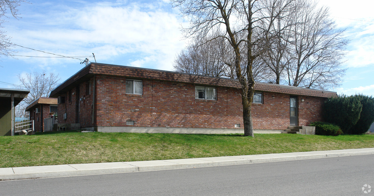 Foto principal - 1922-1924 W Grace Ave