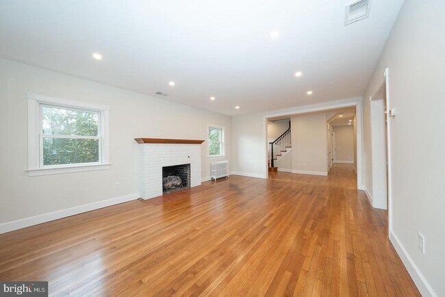 Foto del edificio - 28 Orchard Ln