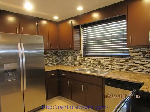 Foto del edificio - 6857 Hills Dr