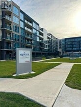 Building Photo - 16 Concord Pl