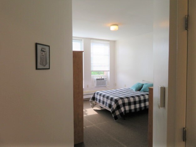 Apto. 502 Área habitable - 107 E State St