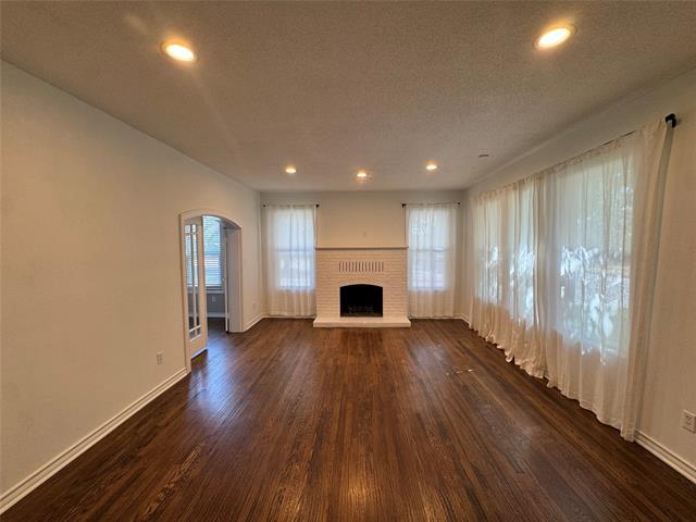 Building Photo - 2565 Shirley Ave