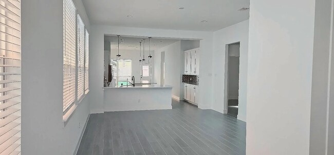 Foto del edificio - 2235 Garden Arbor Ln