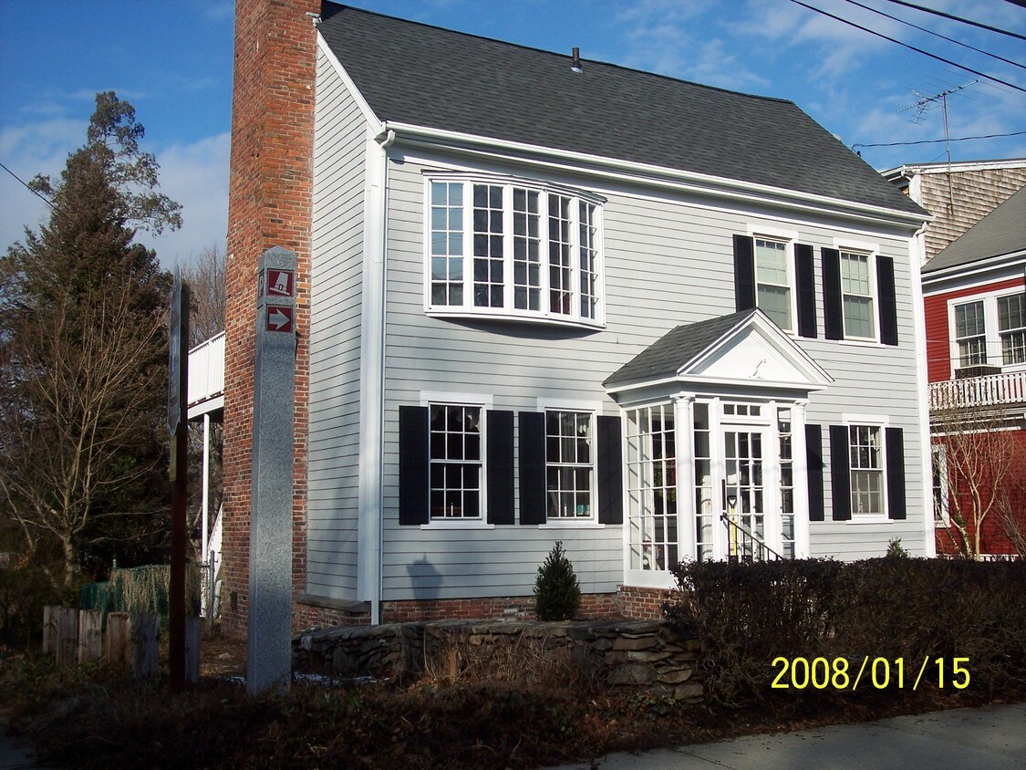 Primary Photo - 18 North St