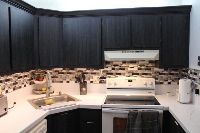 Foto del edificio - 4961 Sable Pine Cir