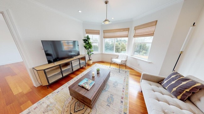 Photo - 1408 31st Ave Apartment