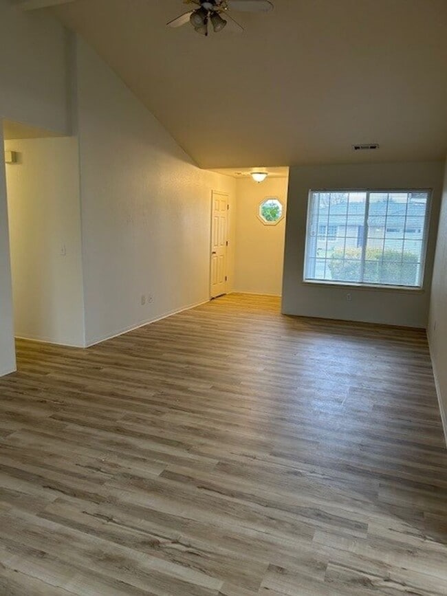 Foto del edificio - 3 Bedroom 2 Bath House