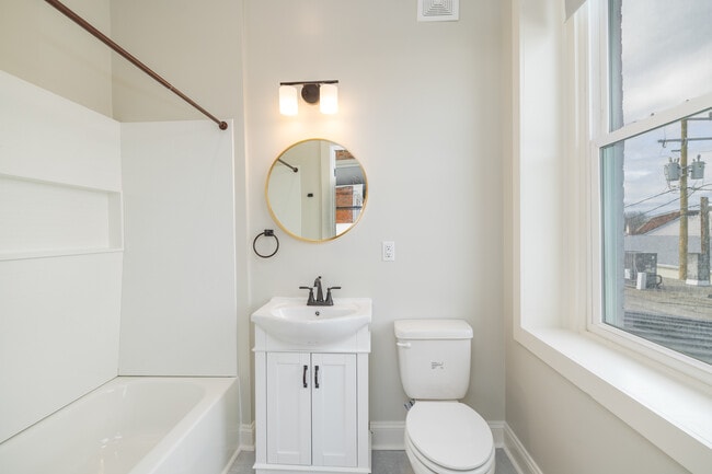 Building Photo - Broad St Lofts & Fitness Studio, LLC