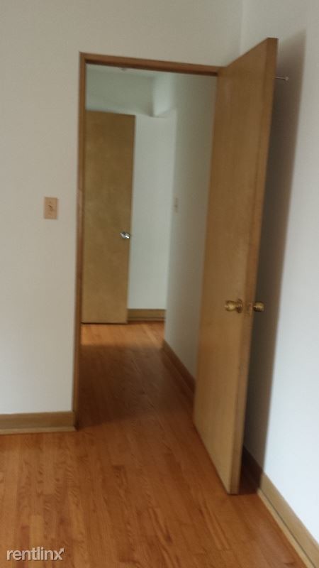 Primary Photo - 1135 S Oak Park Ave