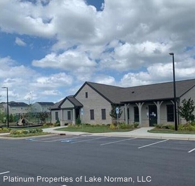 Building Photo - 12820 Canterbury Castle Dr