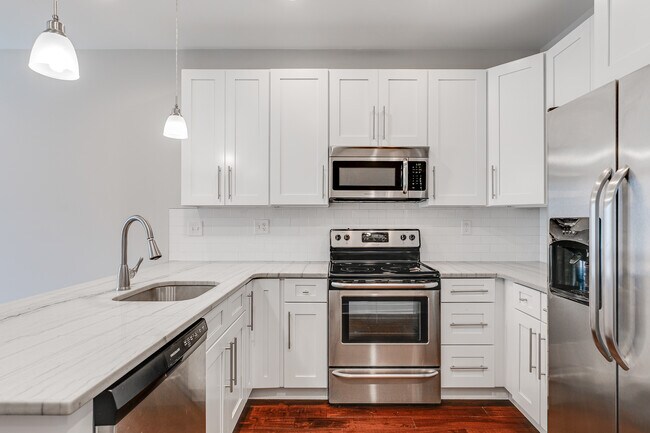 Foto del edificio - 602 W Thompson St