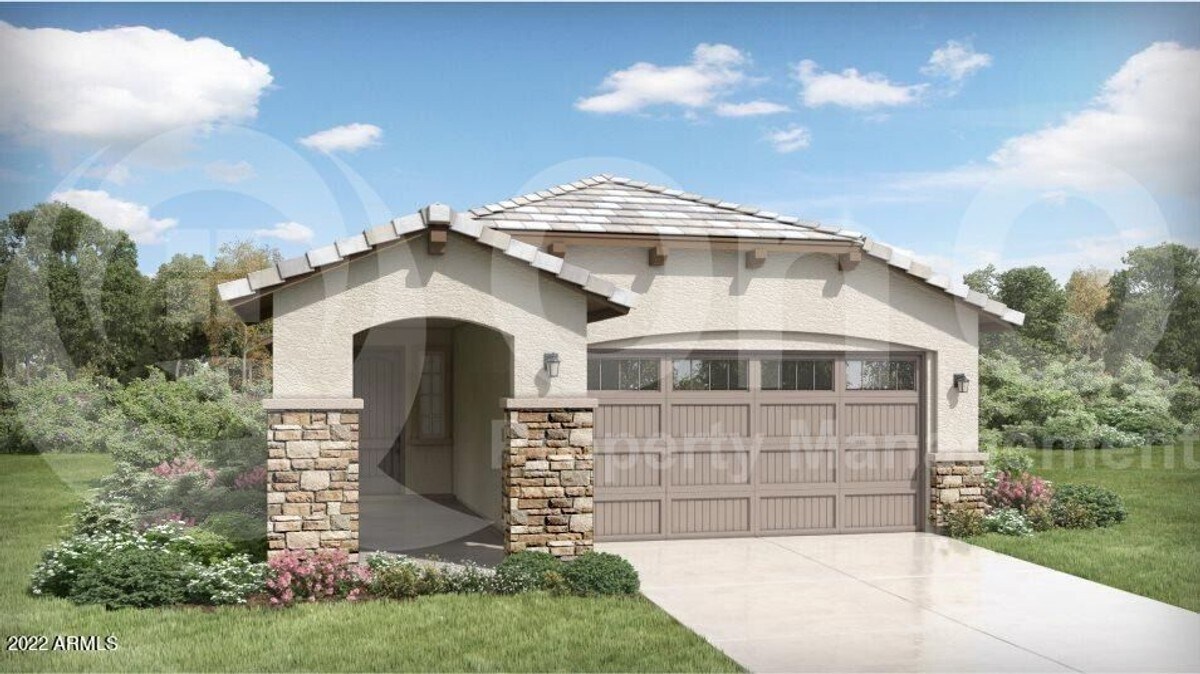 Foto principal - 9432 W Roma Ave