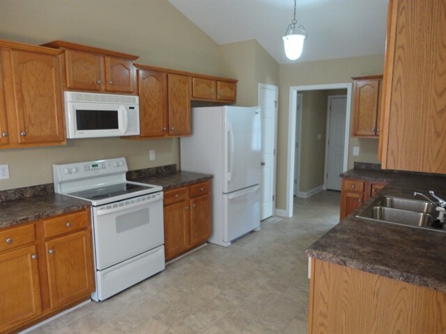 Foto del edificio - 243 Rollingwood Drive