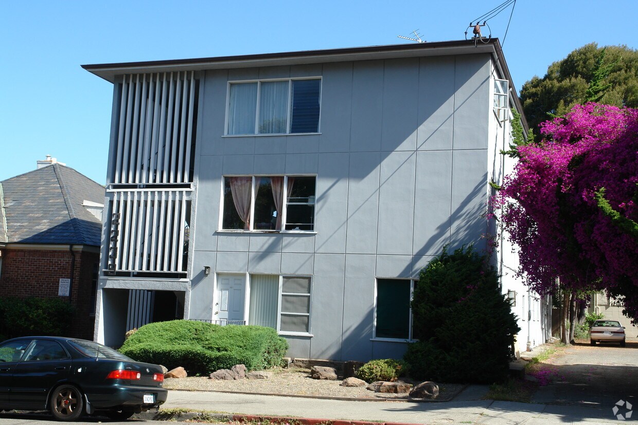 Foto del edificio - 2239 Channing Way