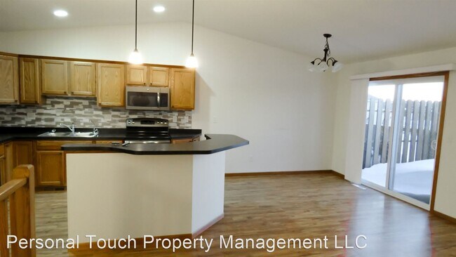 Foto del edificio - 2480 5th St W