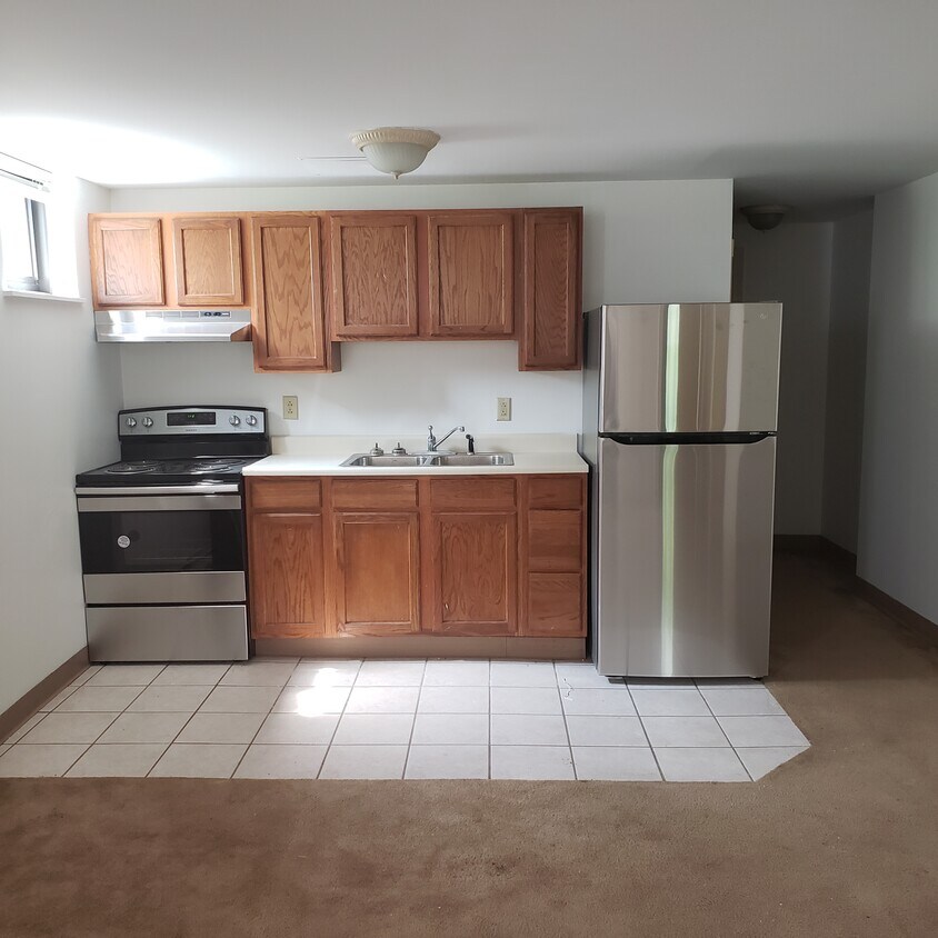 955 Border Ave Unit 101, Ellwood City, PA 16117 Apartments in Ellwood