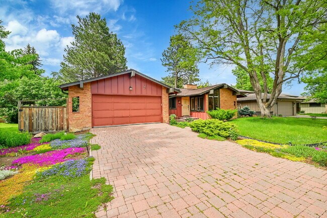 Foto del edificio - Beautiful Home in Boulder!