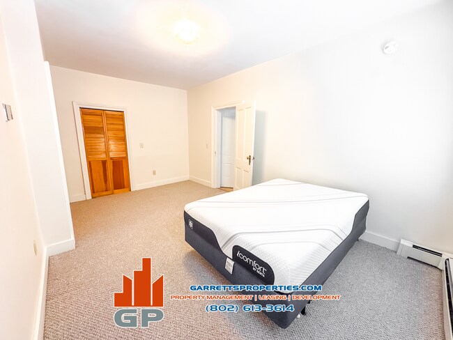 Foto del edificio - 24 Steeple Pl