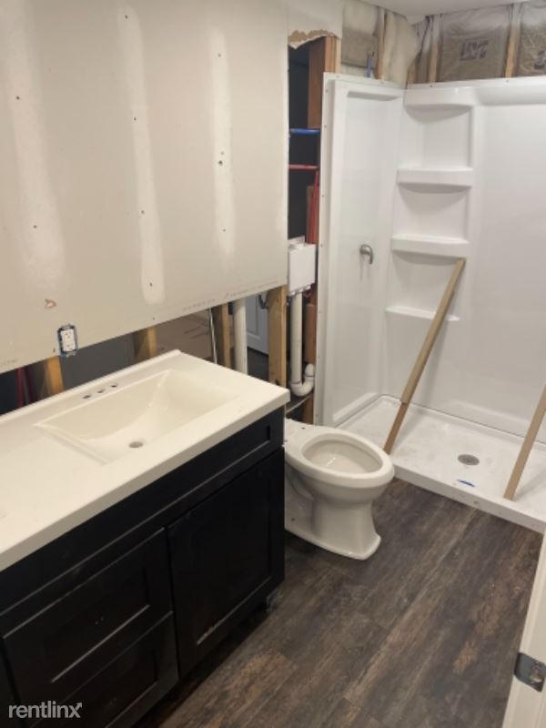 Foto del edificio - 3 br, 2 bath House - 410 Main St