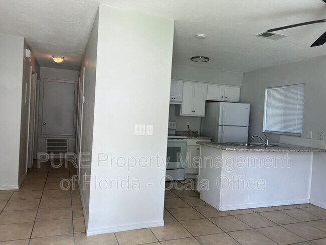 Foto del edificio - 11627 SE 57th Ct