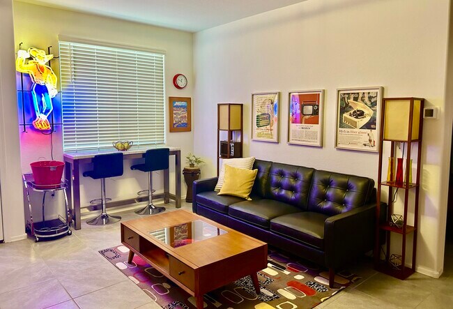 Foto del edificio - 20231 W Turney Ave