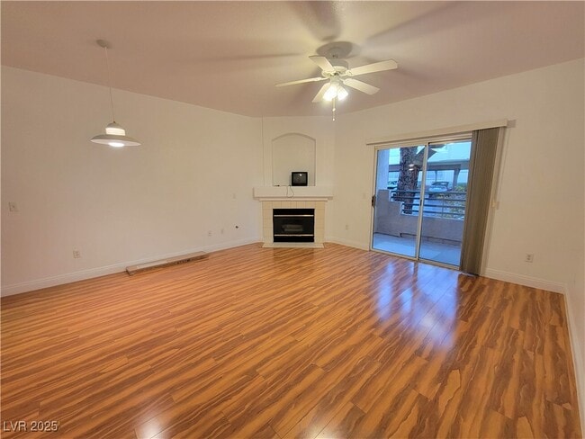 Building Photo - 5415 W Harmon Ave