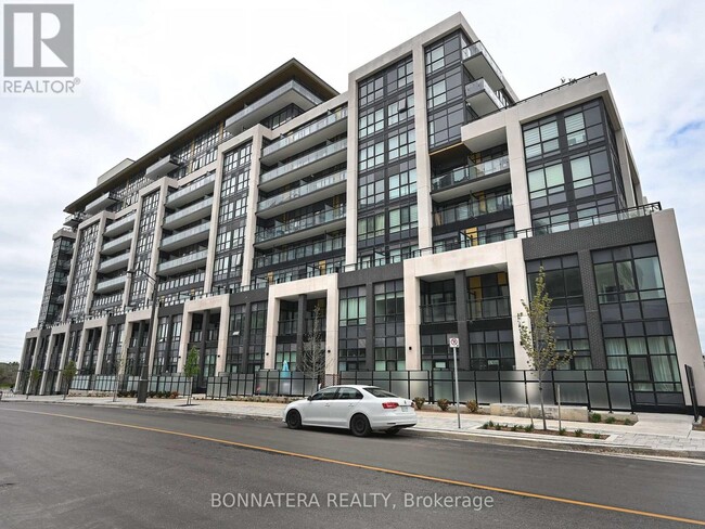 Building Photo - 405 Dundas St W