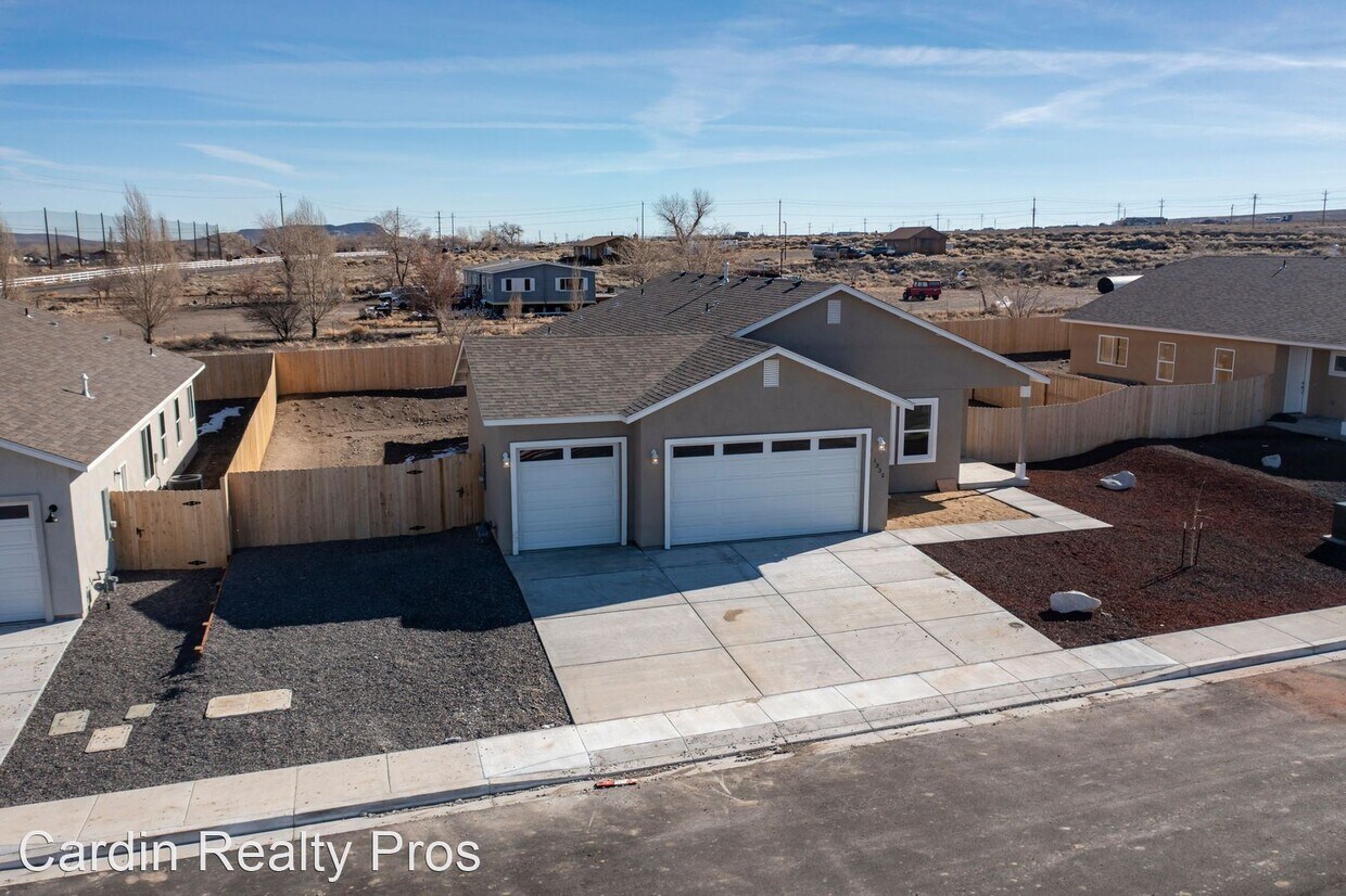 Primary Photo - 3 br, 2 bath House - 1332 Serenity Fernley