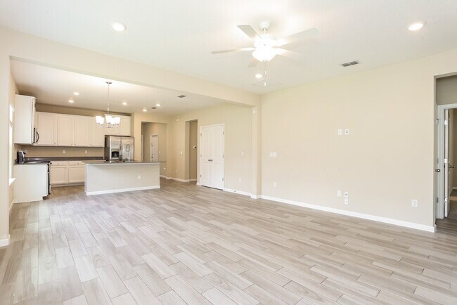 Building Photo - 11304 Oyster Creek Rd
