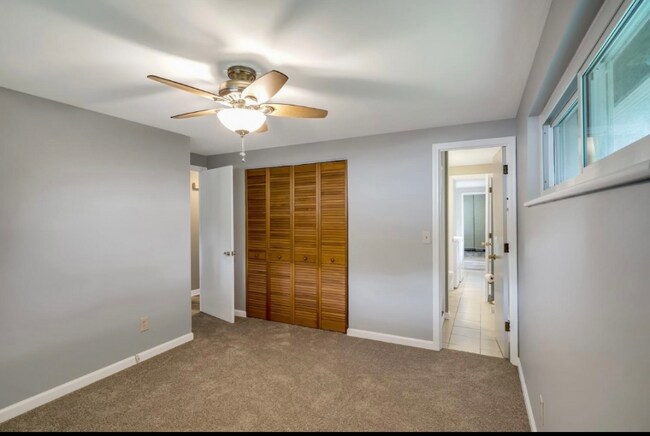 Foto del edificio - 4019 Haverstraw Dr