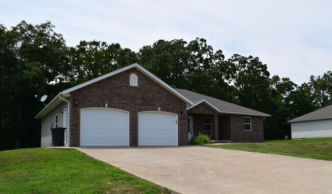 Foto del edificio - Cute 3 Bedroom Home in Waynesville