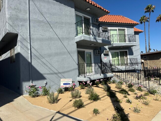 Foto del edificio - 10541 National Blvd