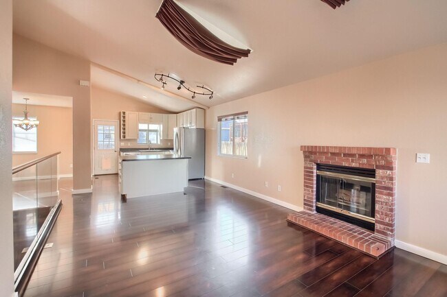 Building Photo - 3 Bedroom single family home in Arvada