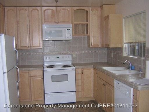 Building Photo - 2973 Ross Ave