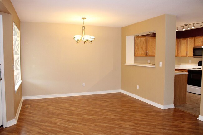 Foto del edificio - Stunning Modern 2 Bedroom Condo