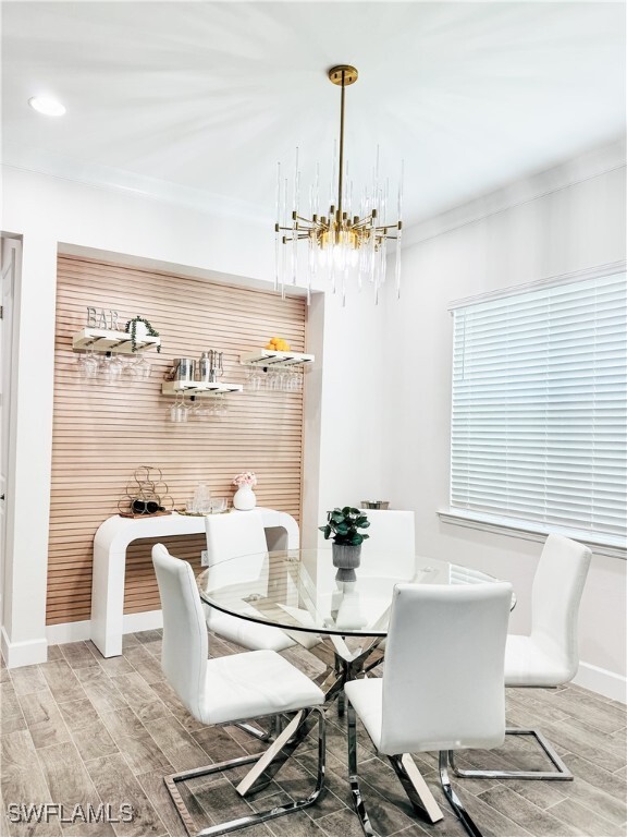 Foto del edificio - 7289 Saona CT