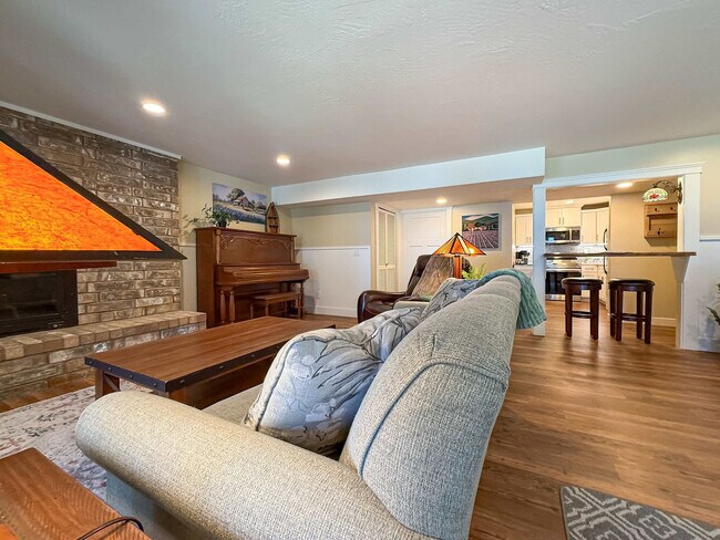 Foto del edificio - 3080 W Sequim Bay Rd