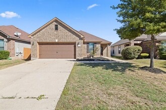 Building Photo - 812 Watson Way