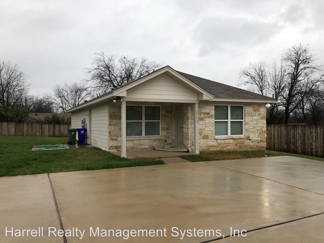 Primary Photo - 2713 Baylor Ave