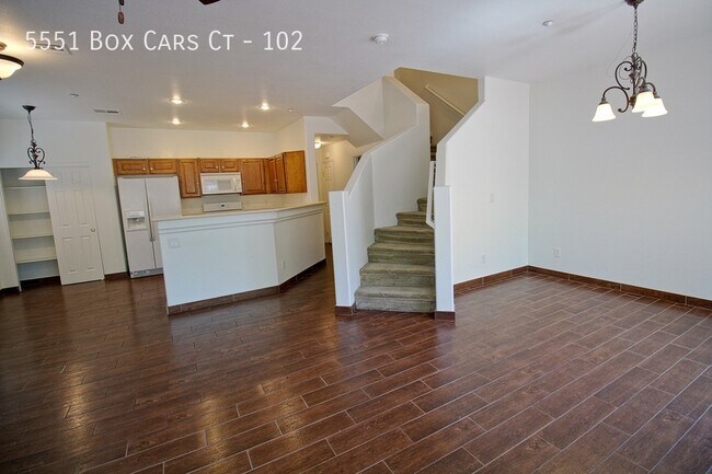 Building Photo - 5551 Box Cars Ct