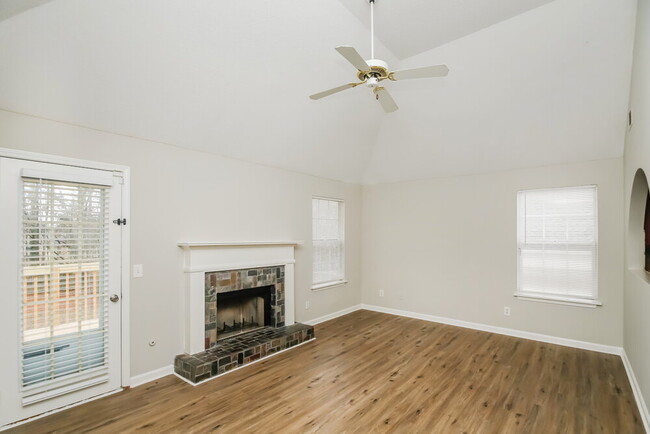 Building Photo - 4107 Mistymorn Ln