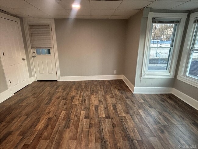 Building Photo - 114 Sprague Ave