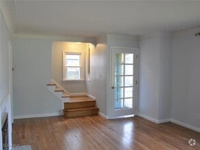 Building Photo - 4302 Silsby Rd
